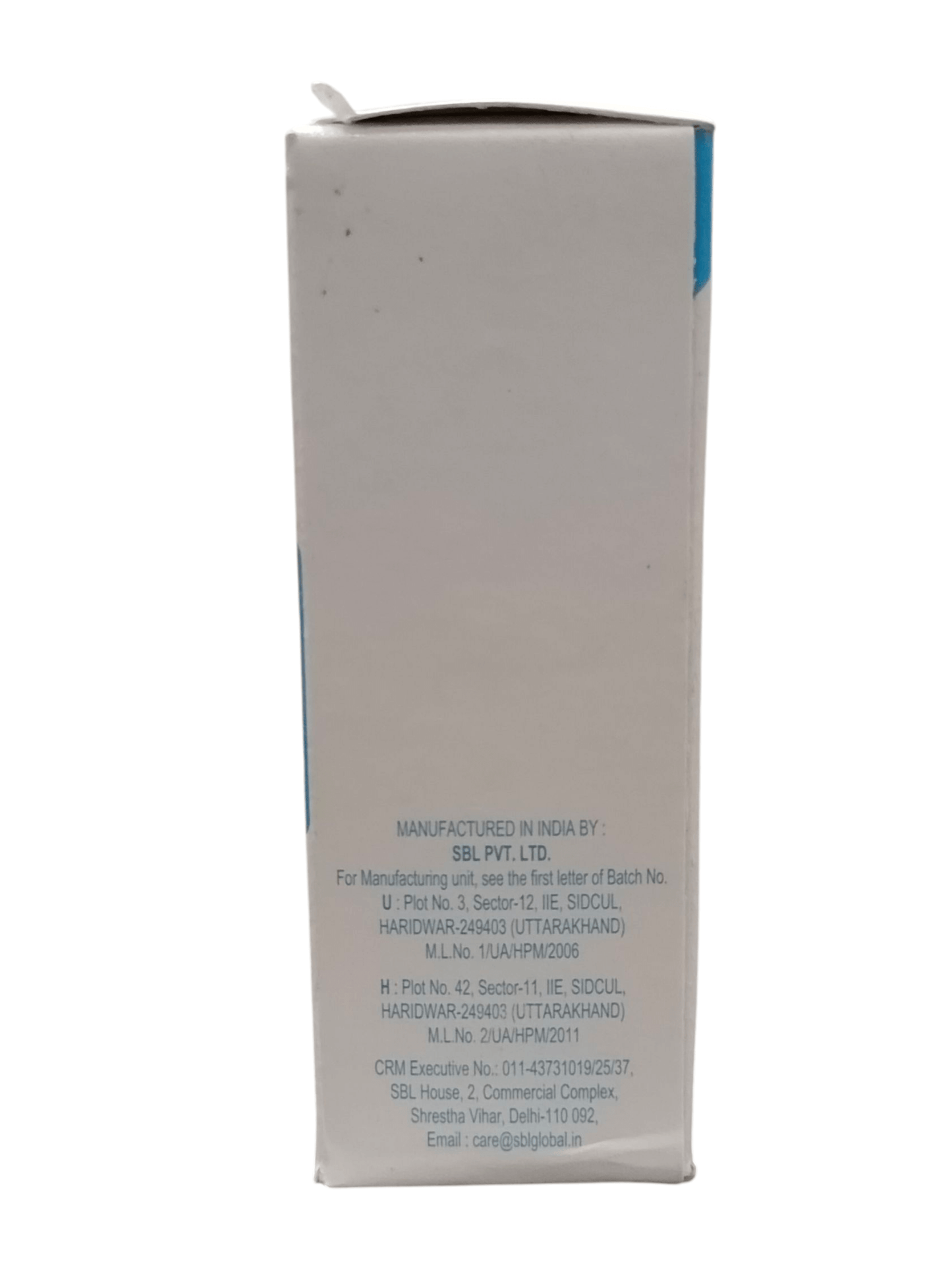 Side view of SBL Hydrocotyle Asiatica Q packaging, highlighting manufacturing details and product specifications.